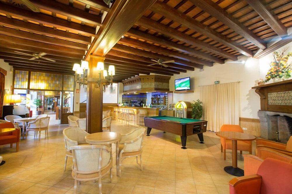 Hotel La Carolina يوريت دي مار المظهر الخارجي الصورة