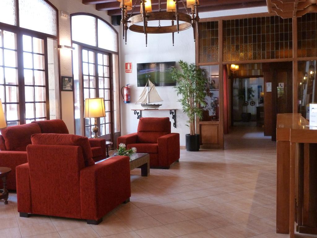 Hotel La Carolina يوريت دي مار المظهر الخارجي الصورة