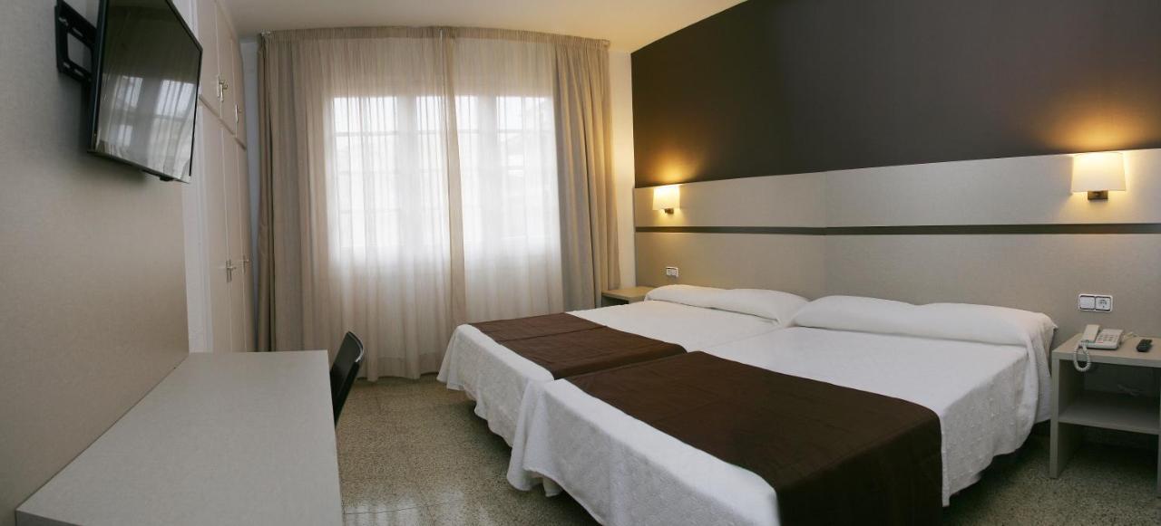 Hotel La Carolina يوريت دي مار المظهر الخارجي الصورة