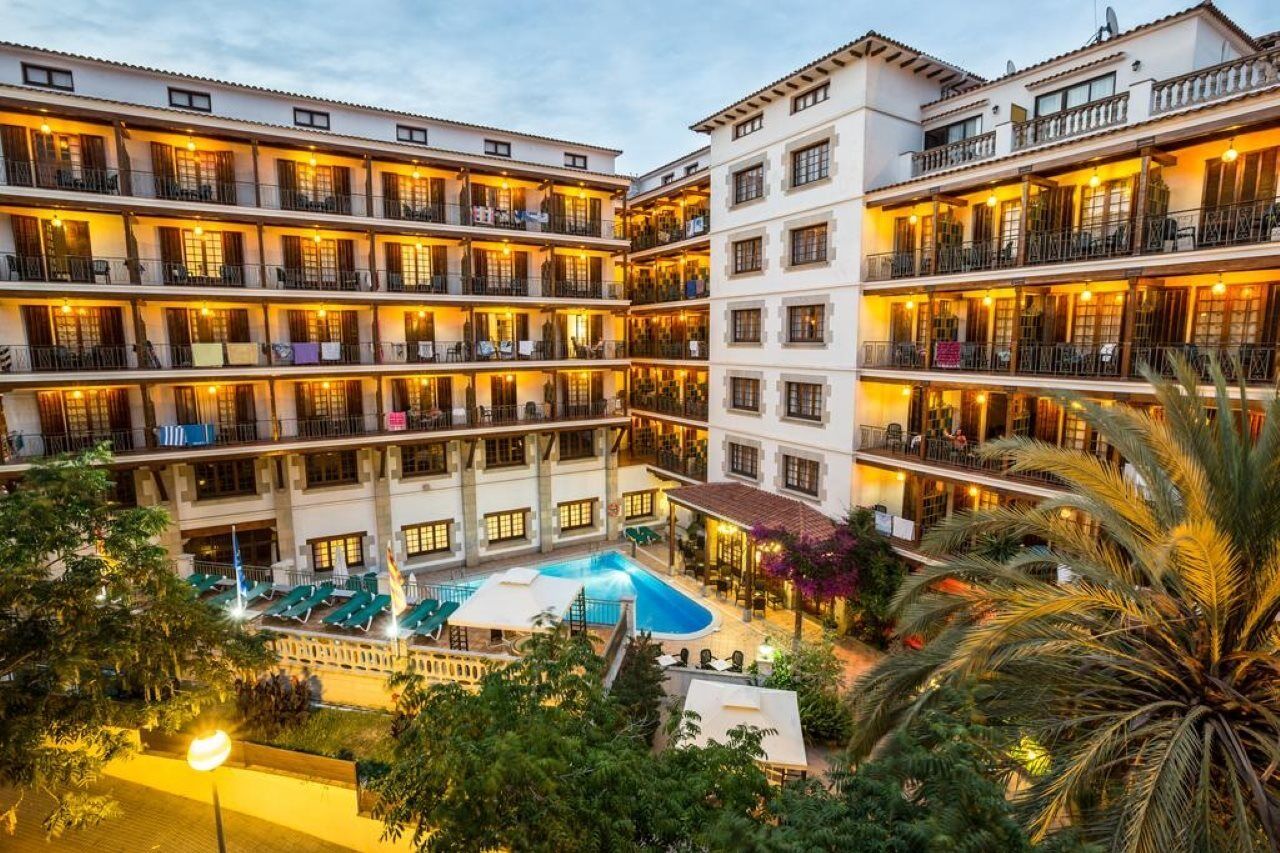 Hotel La Carolina يوريت دي مار المظهر الخارجي الصورة